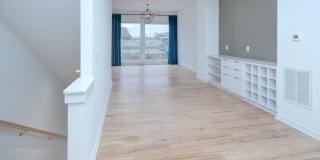 Welcome to 2737 Shenandoah Ave – a modern townhome for rent in Charlotte located in the highly sought-after Chantilly neighborhood Gallery 26