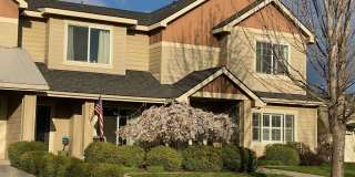 Beautiful Liberty Lake Townhome in Rocky Hill – 2 Bed, 2.5 Bath Available May 1st Gallery 1