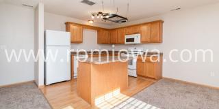 NEAR DMACC!! 2 Bedroom, 2 Bath Townhome in Ankeny Gallery 3