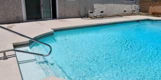 522 East Collins Gallery 64