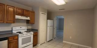 Affordable & Updated 2-Bed, 2-Bath Duplex in Poinciana! Gallery 7