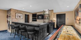 502 Brighton Avenue Gallery 65