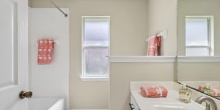2070 THORNHILL Drive Gallery 20