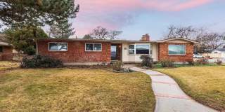 3411 W Hillcrest Dr Gallery 3