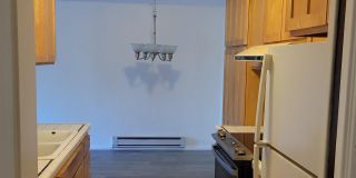 1321 Webster St Gallery 6