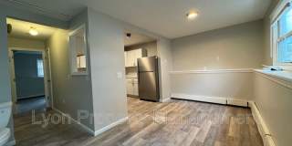 235 Weeden Gallery 3