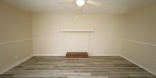 2820 Kirkwood Circle Gallery 5