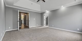 Pet Friendly Three Bedroom! Gallery 23