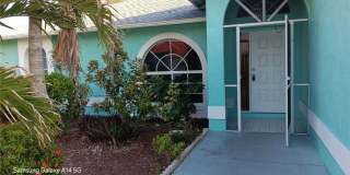 1000 SW 37th Street Gallery 3