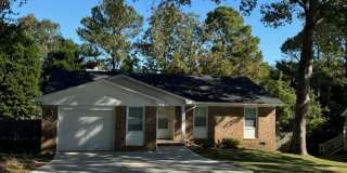 For Rent - 3 bedroom Close to Ft Bragg Gallery 1
