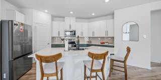 *COMING SOON* Kitchen Lovers Dream – Tons of Cabinet Space & Included Appliances! Gallery 13