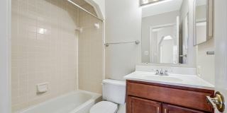 2852 YARN Court Gallery 29