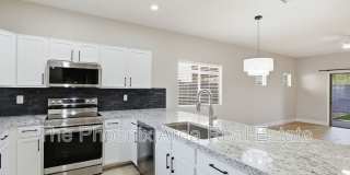 554 E San Carlos Way Gallery 2