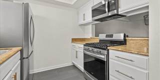 1906 East Redondo Beach Boulevard Gallery 1