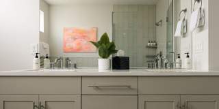 2639 17th St #6 Gallery 19