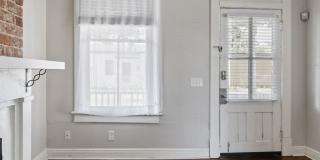 Restored Victorian Duplex | 3BR/2BA in Downtown Savannah Near Forsyth Park Gallery 5