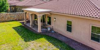 Westside area (Completely Furnished) Beautiful 4 bed/3 baths Westside area (Completely Furnished) Beautiful 4 bed/3 baths Gallery 17