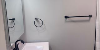 Remodeled 4 Bedroom 1 Bathroom Home Gallery 9