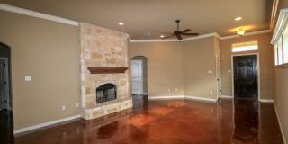 Available Now: 4 bedroom house Gallery 4