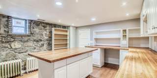 1701 ELM Street Gallery 95