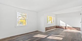 AVAILABLE JULY 1ST! ABSOLUTELY GORGEOUS & RENOVATED 2 bedroom in CASTLE SHANNON! Gallery 5