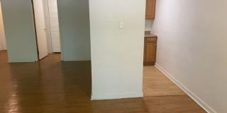 5424 Fifth Avenue Gallery 87