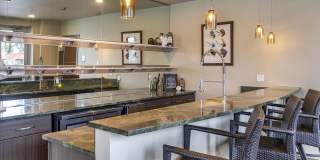 Yacht Harbor Club Gallery 7