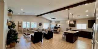 Spencers’s Crossing Home Gallery 8