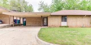 Updated 2 bedroom in OKC Gallery 33
