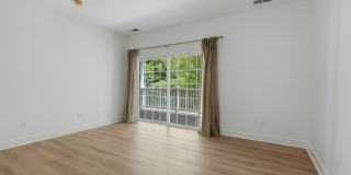 Nippers Corner Condo Gallery 7