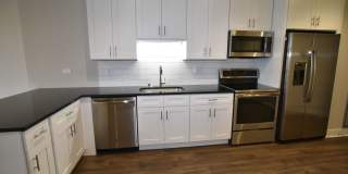 3833 N Broadway Gallery 147