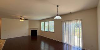 T.R. Lawing Realty Property Gallery 8