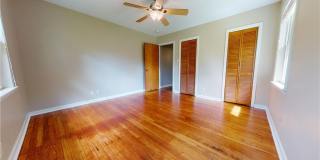 806 Gilchrist Avenue Gallery 28