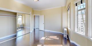 2238 Hyde Street Gallery 8