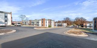 Oval Spring Apartments Gallery 24