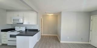 224 N 13th Street Gallery 1