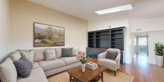 Beautiful Second-Floor Condo in the Desirable 55+ Huntington Landmark Community Gallery 1