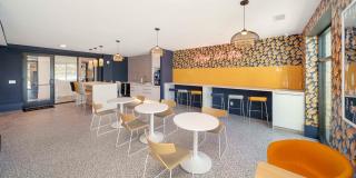 The Pearl Founders Square Apartments Gallery 26