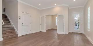 947 HEMINGWAY CIRCLE Gallery 3