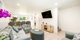 Marco Island Treasure Gallery 25