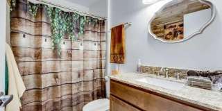 12602 N 105th Avenue Gallery 15