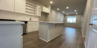 Modern 3-Bed, 2.5-Bath Home with Quartz Counters, Central A/C, and Prime Location! Gallery 5