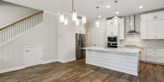 Harborview Townhouse Gallery 15