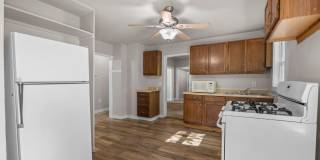 3 Bedroom Home For Rent - 3410 Easton Blvd Gallery 3