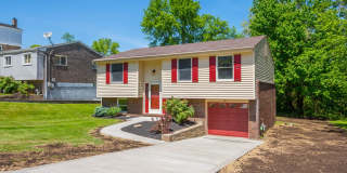 AVAILABLE JULY 1ST! Don't miss this STUNNING & UPDATED 3 bedroom in Baldwin! Gallery 1