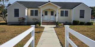 37 Michigan Avenue Gallery 1