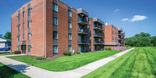 Riverwood Apartments Gallery 6