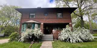 Historic 4-Bedroom Home - Close to UIUC Campus Gallery 1