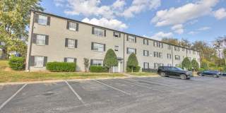 Solana at Brentwood Gallery 14