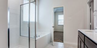 123 Lakeview Circle Gallery 25